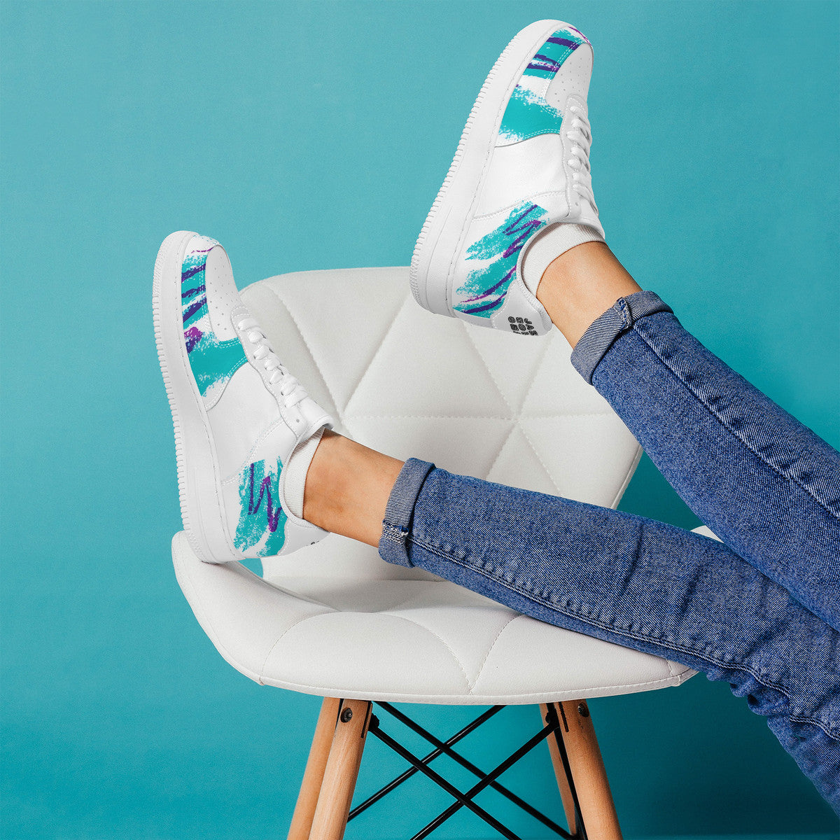 90s Jazz Solo Paper Cup Pattern Low Top Unisex Sneaker